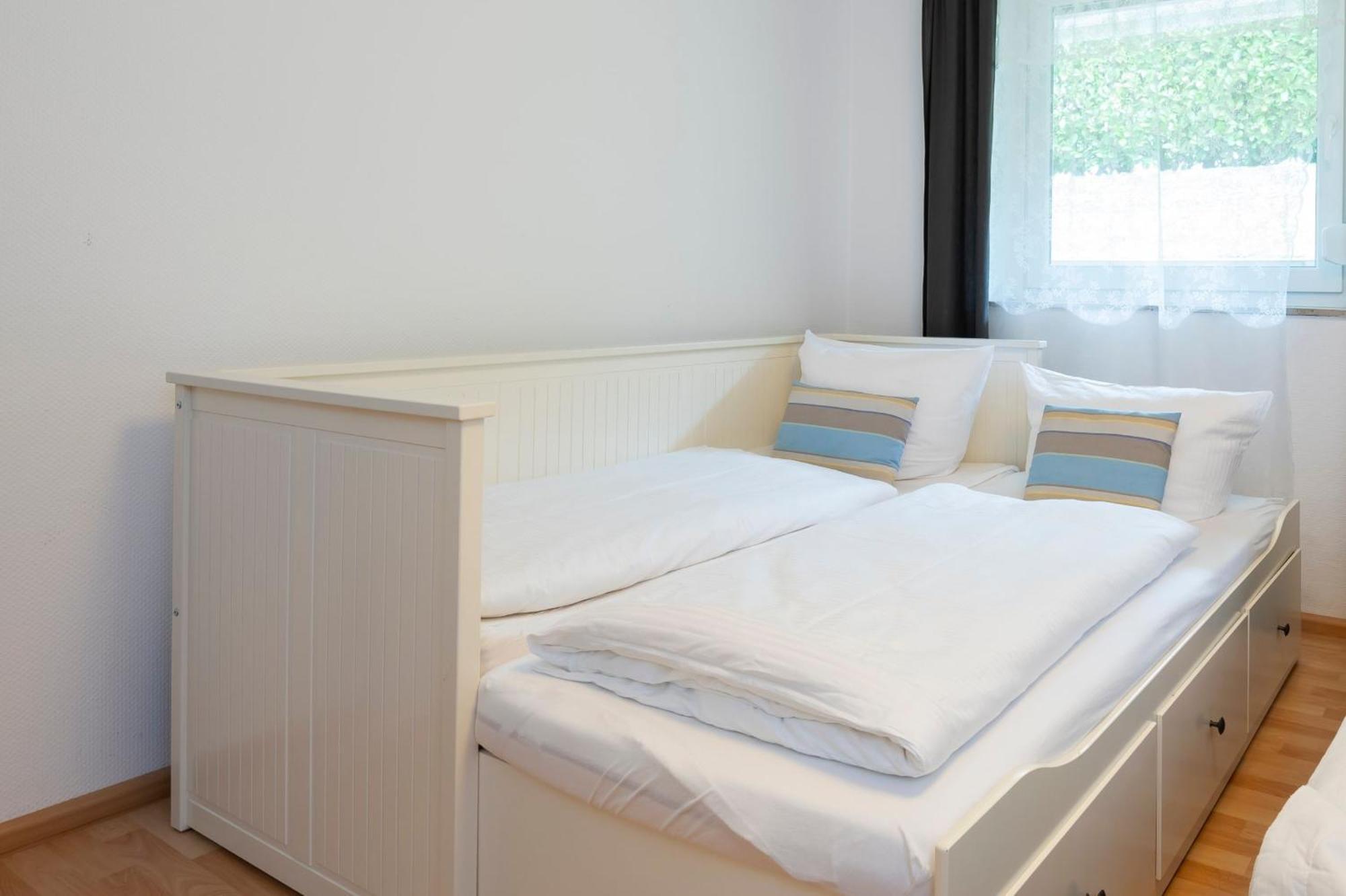 Апартаменты Alte Bergstrasse 11 Wittduen 2 Шарбойц Экстерьер фото